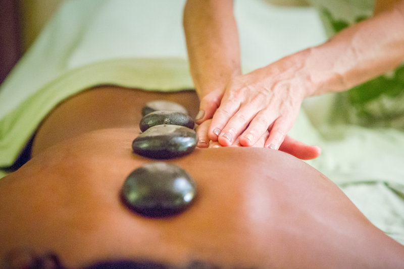 Lomi Lomi massage Maui